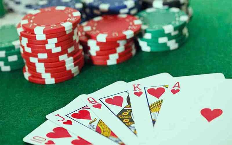 Công cụ phá sảnh là gì? Giải thích luật chơi poker thắng 100% - CWIN777