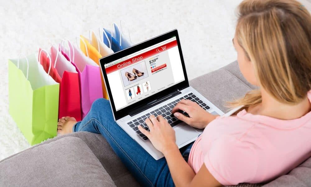 Các yếu tố tâm lý và thực tế tác động đến hành vi mua sắm trực tuyến