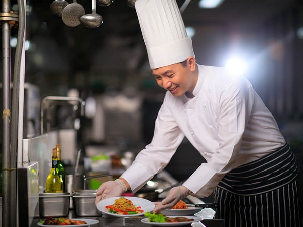 Nghề bếp không cần bằng cấp 3